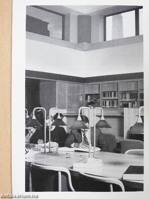 United States Holocaust Research Institute