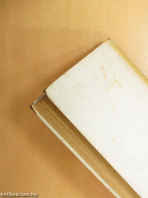 &quot;35 kötet háború előtti szépirodalmi mű&quot;