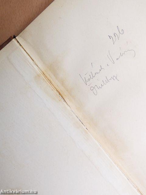 &quot;35 kötet háború előtti szépirodalmi mű&quot;