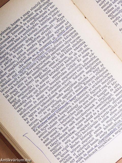 &quot;35 kötet háború előtti szépirodalmi mű&quot;