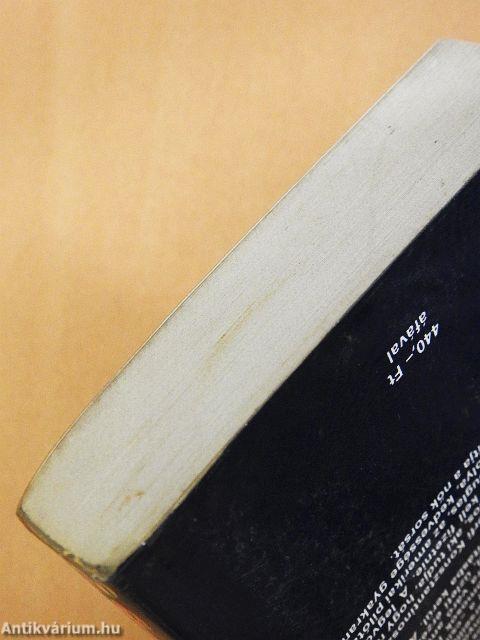 És rátört a sötétség