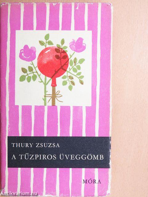 A tűzpiros üveggömb