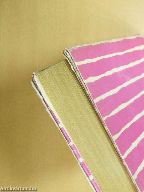 A tűzpiros üveggömb