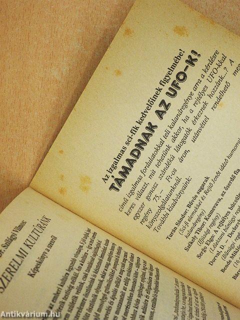 A rejtélyes elődök/A világűr vonzásában