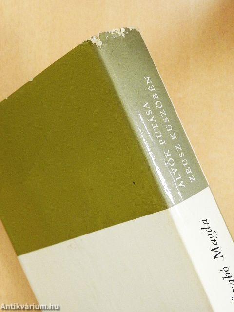 Alvók futása/Zeusz küszöbén