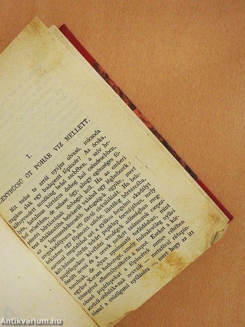 A férfi mind őrült