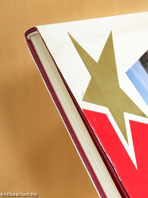 Október folytatódik