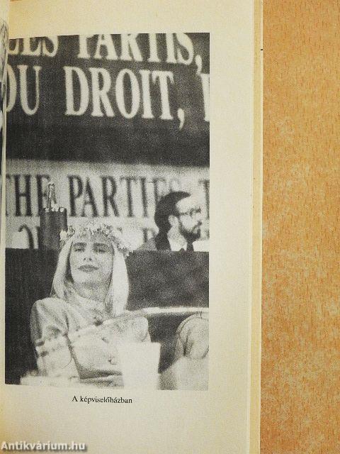 Cicciolina a "szexciklon"