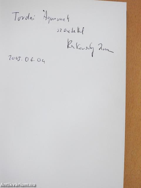 A hullócsillag éve (dedikált példány)