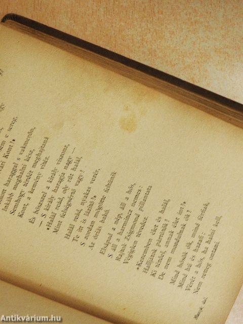 Hatszáz magyar nemzeti dal