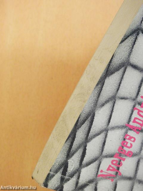 Magyar parádé (dedikált példány)