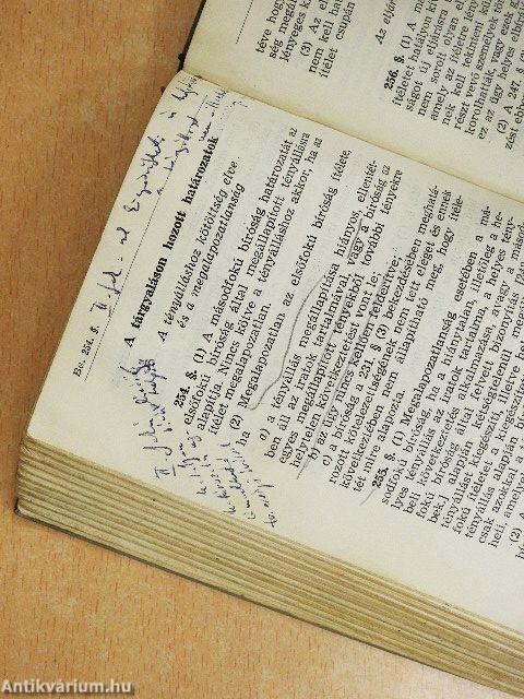 Büntető jogszabályok