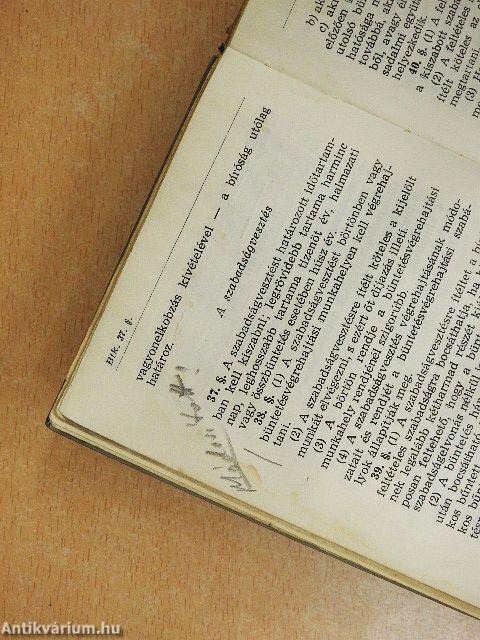 Büntető jogszabályok