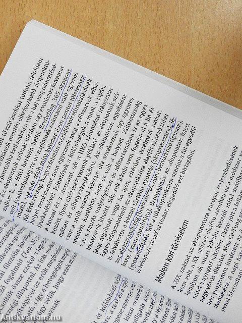 Hiénák a betegágy körül