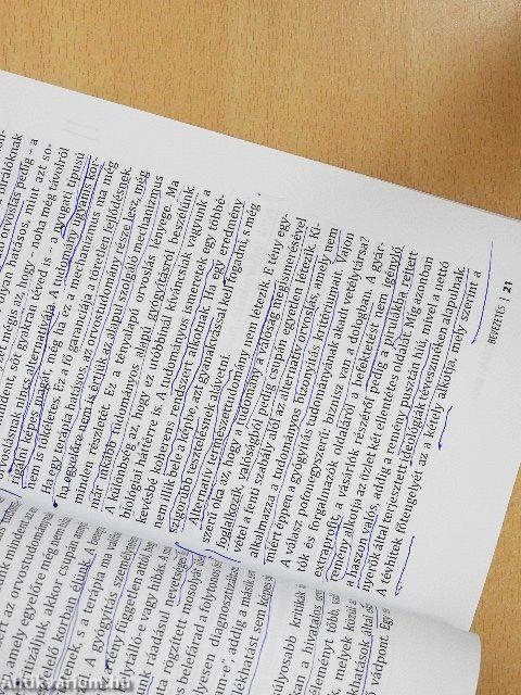 Hiénák a betegágy körül