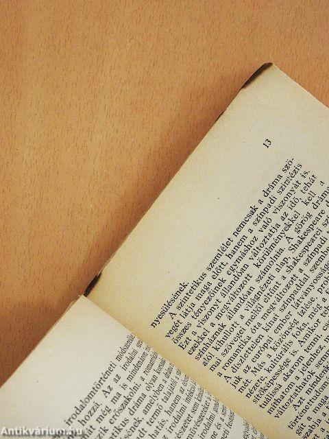 Dramaturgiai vázlatok