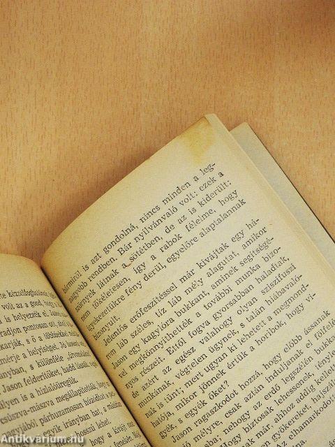 Tarzan a föld mélyén