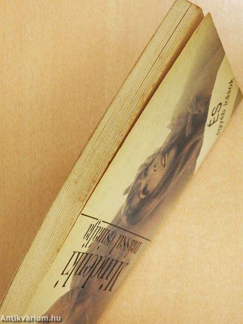 Mindenki mással csinálja