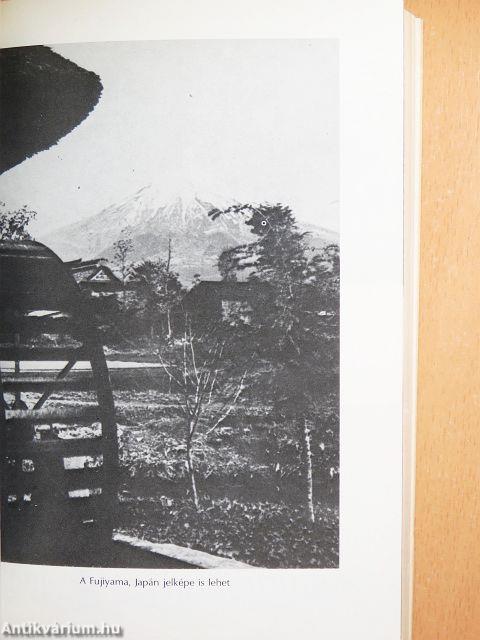 Pillantás a császár hálószobájába