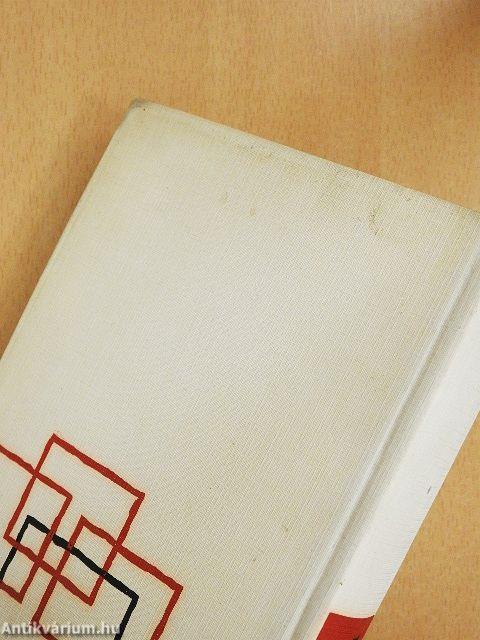 Több nyelven beszélünk