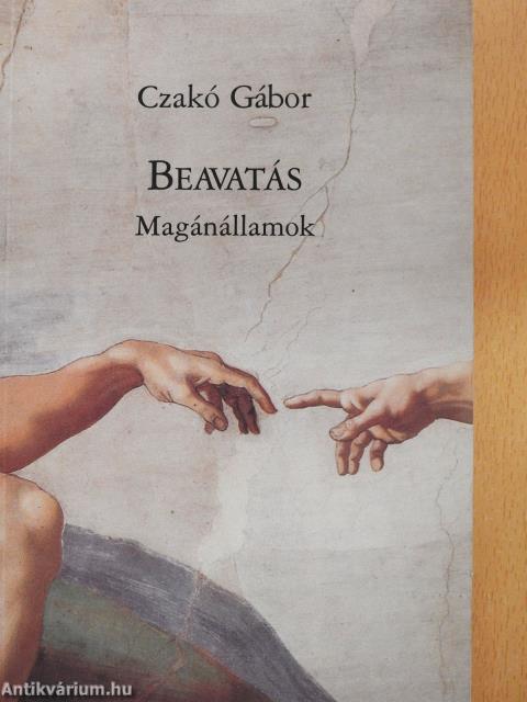 Beavatás (aláírt példány)