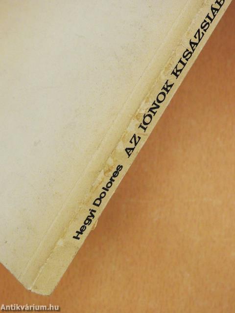 Az iónok Kisázsiában (dedikált példány)