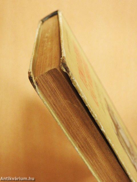 Távolban egy fehér vitorla