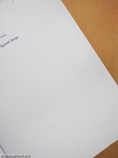 A század utasa (dedikált példány)