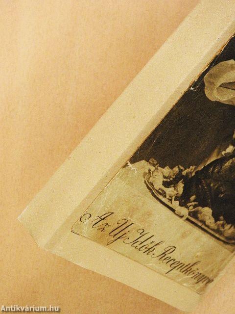 Az Uj Idők Receptkönyve