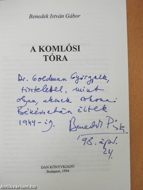 A komlósi tóra (dedikált példány)