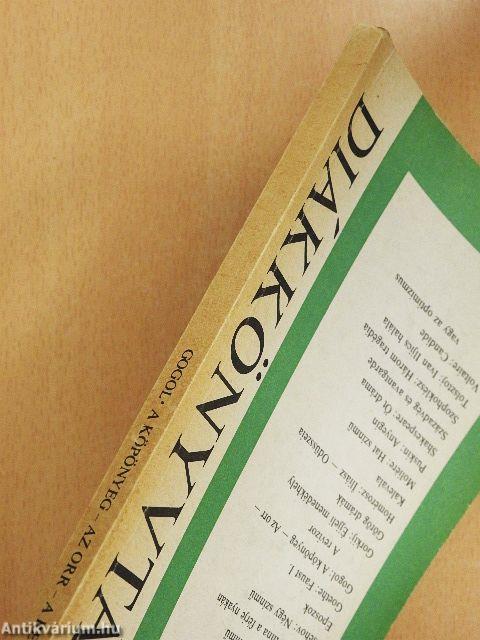 A köpönyeg/Az orr/A revizor