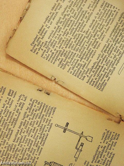 A szövőüzem gyakorlatából (rossz állapotú)