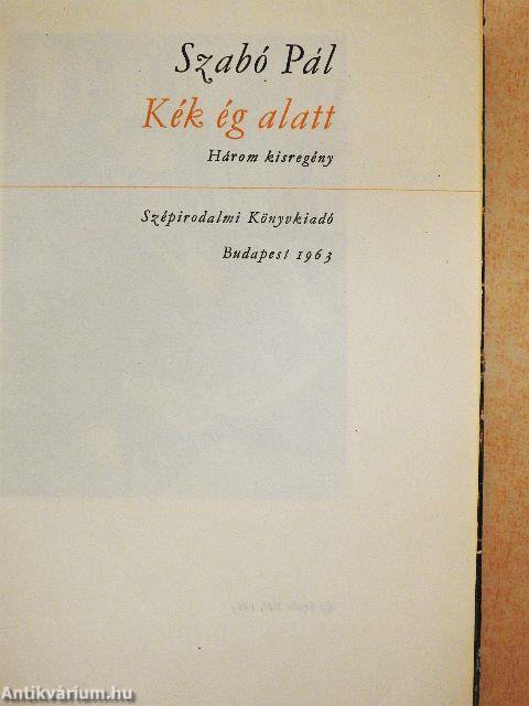 Kék ég alatt