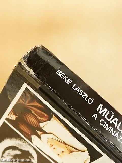 Műalkotások elemzése