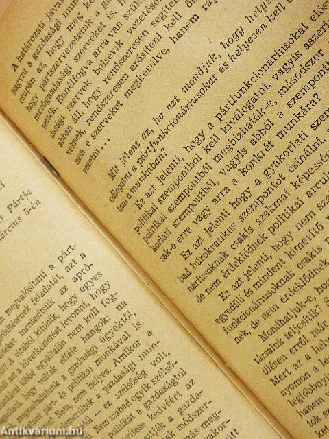 Párt és pártépítés