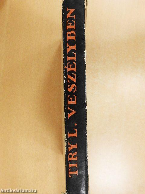 Veszélyben (Tiltólistás kötet)