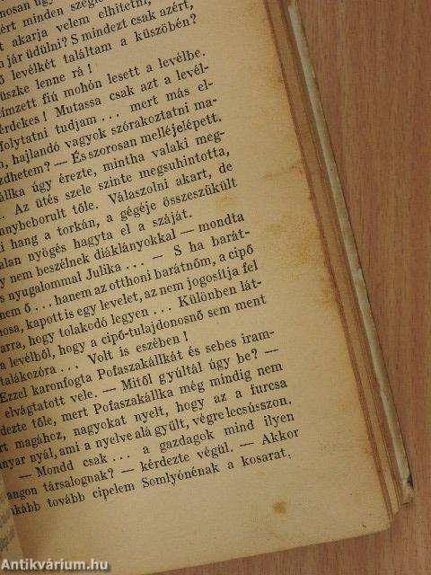 Julika és az ötödik osztály