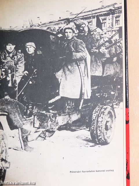 Október katonái voltak