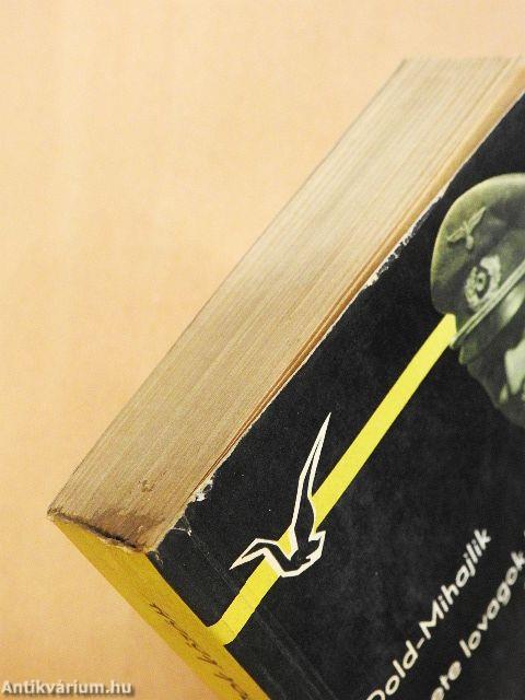 Fekete lovagok között