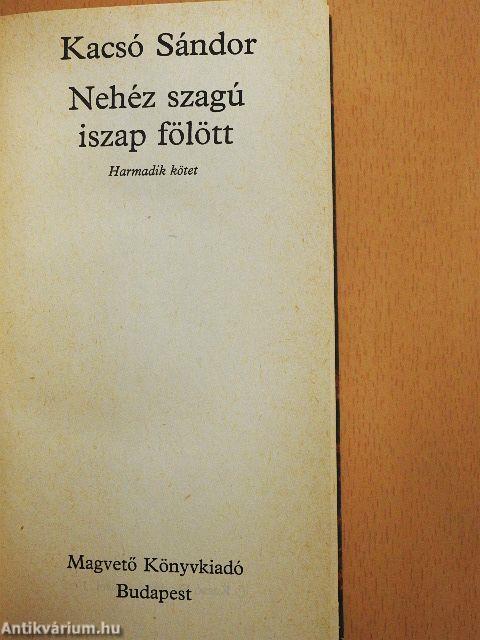 Nehéz szagú iszap fölött