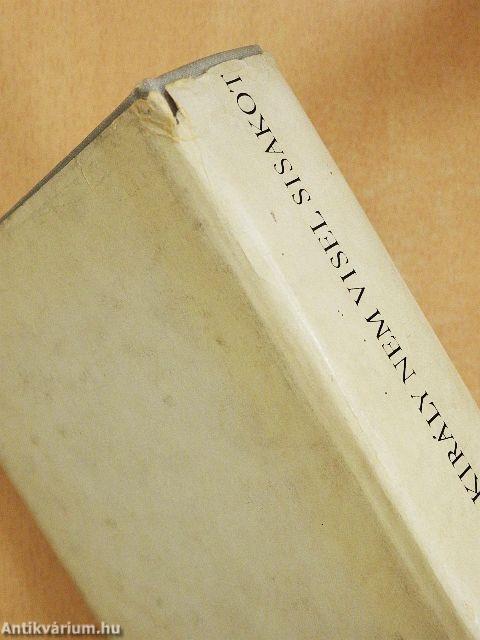 A király nem visel sisakot