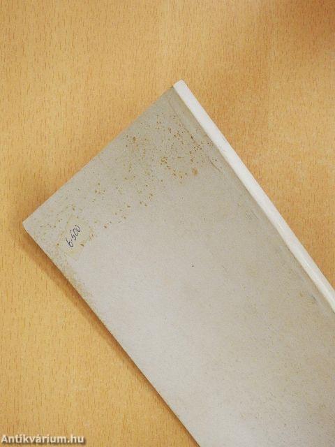 Az igazi meg a márványelefánt