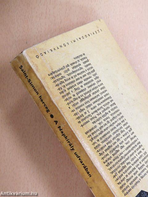 A Napkirály udvarában