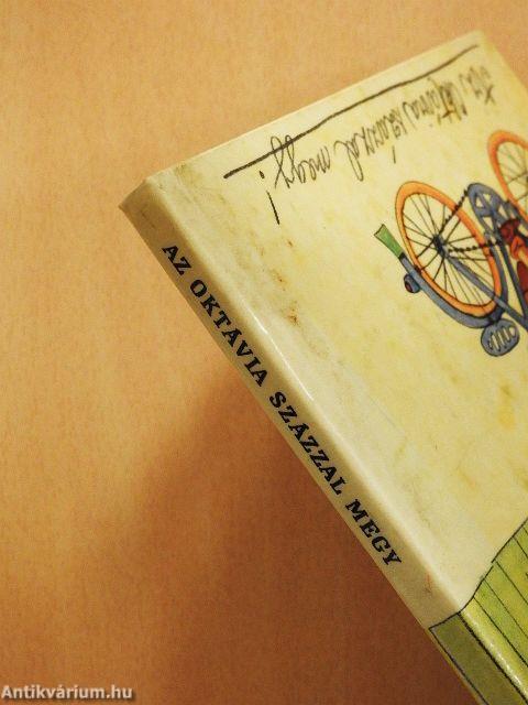 Az Oktávia százzal megy