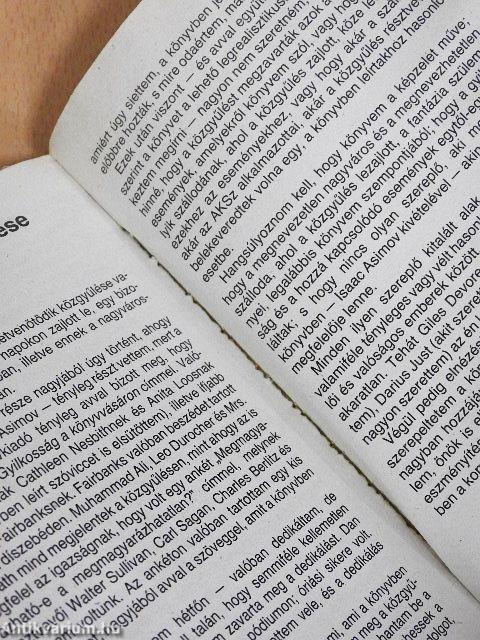 Gyilkosság a könyvvásáron