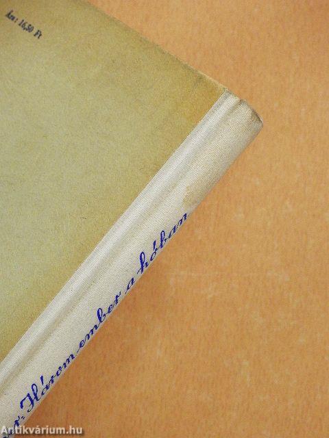 Három ember a hóban