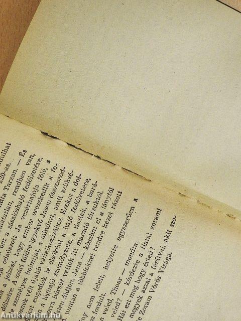 Tarzan a föld mélyén