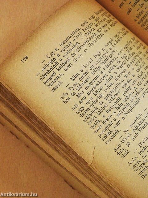 Kalandok világa/A vadállat/A vén kalóz kincse (rossz állapotú)