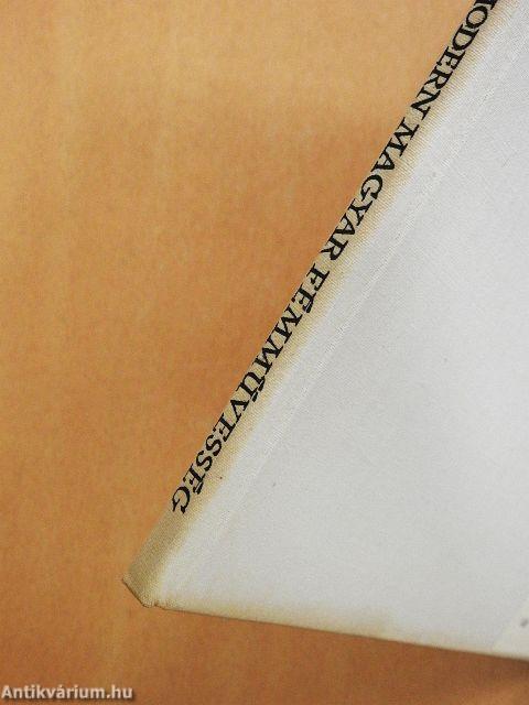 Modern Magyar Fémművesség