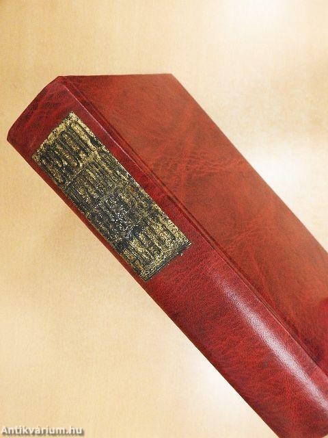 Réztábla a kapu alatt